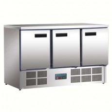 Table de préparation avec réfrigérateur 3 portes